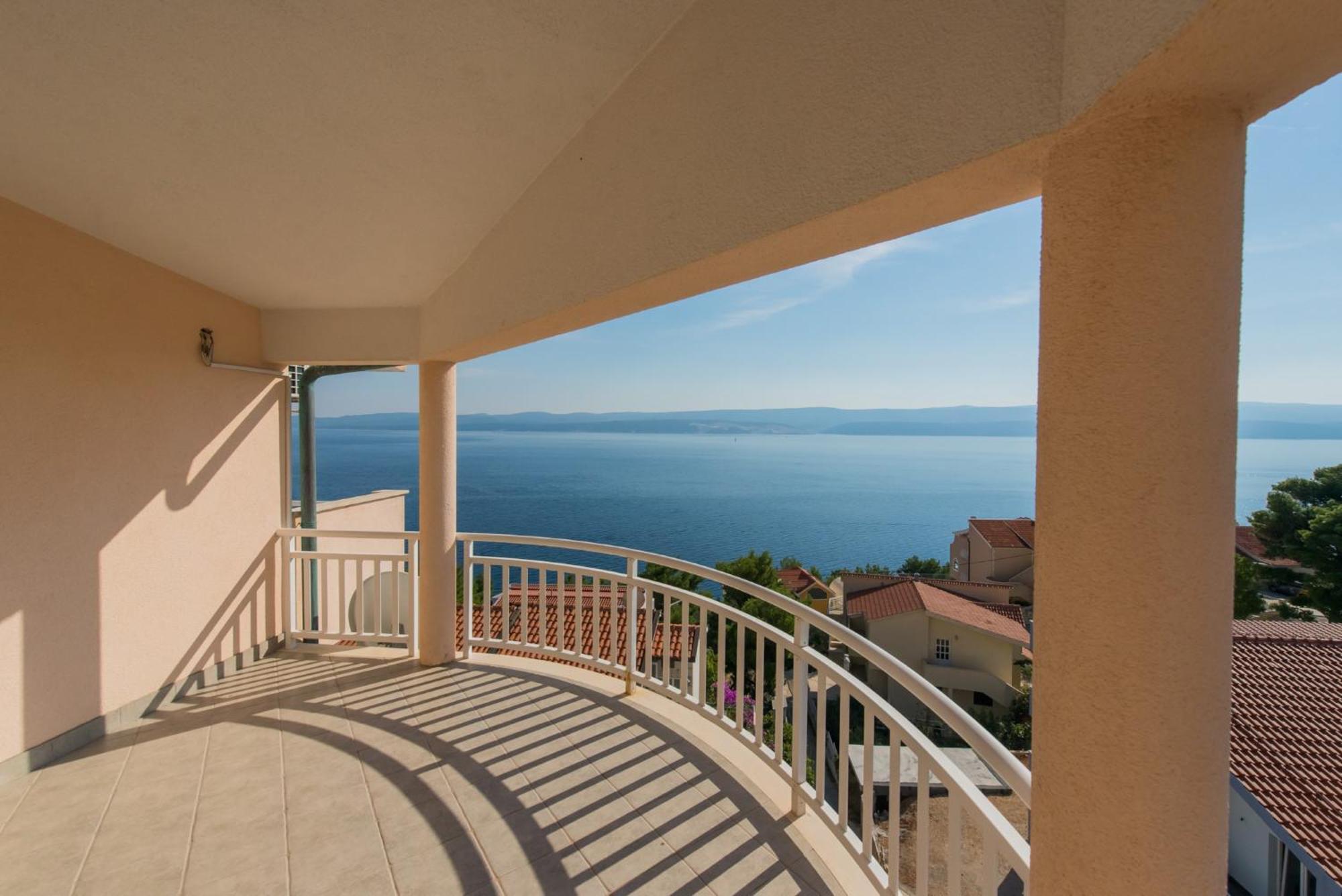 Bed And Breakfast Pero 3 Min Walk To The Beach Lokva Rogoznica Bagian luar foto