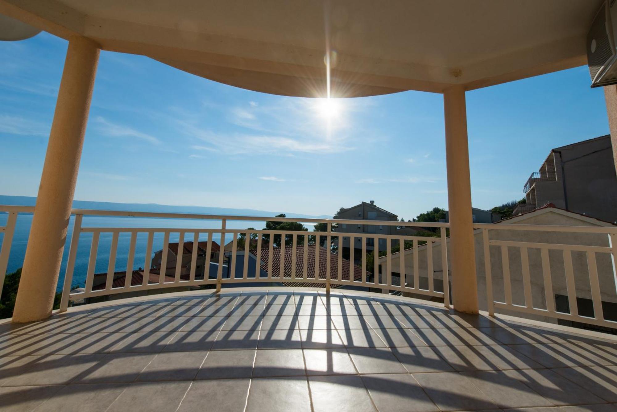 Bed And Breakfast Pero 3 Min Walk To The Beach Lokva Rogoznica Bagian luar foto