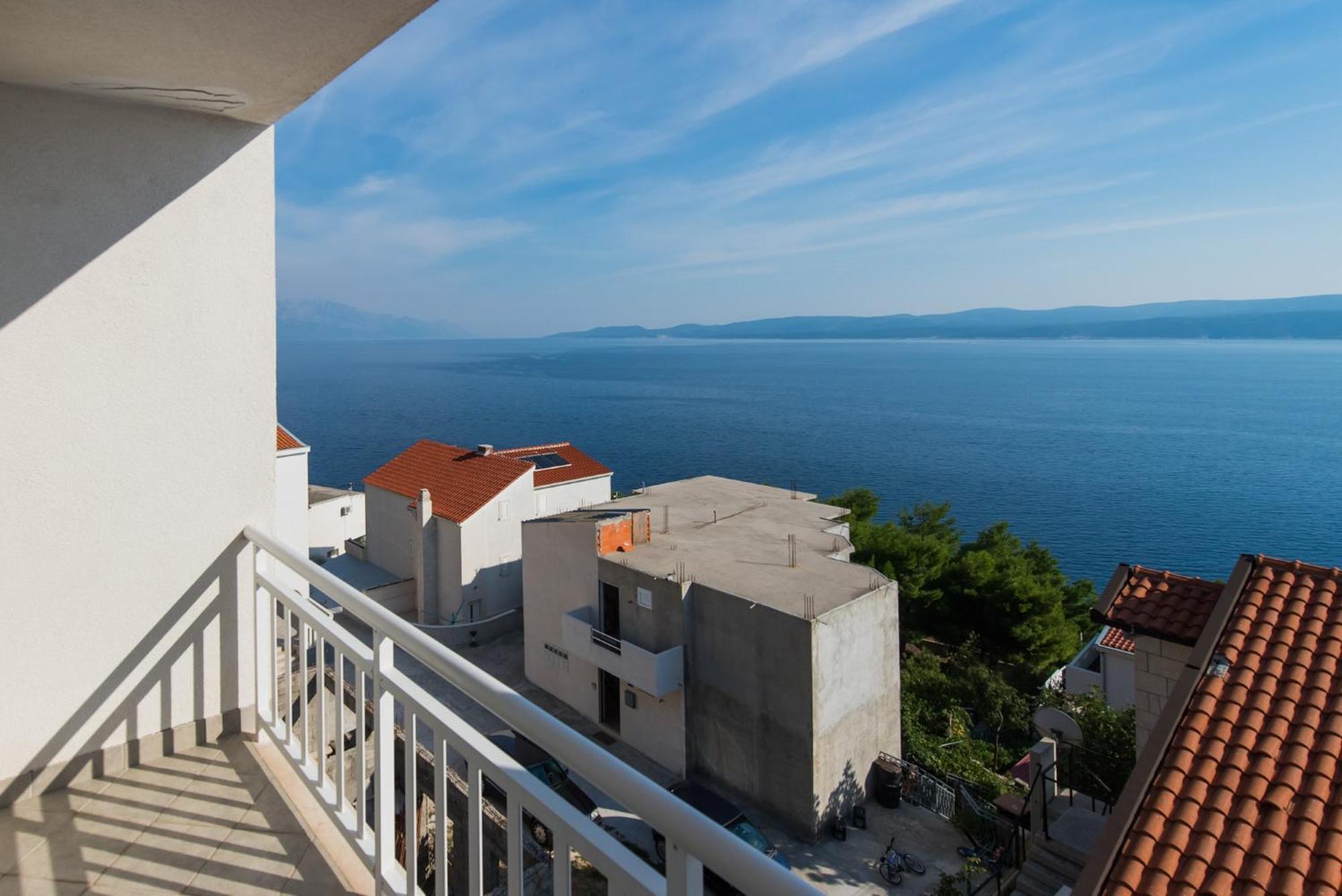 Bed And Breakfast Pero 3 Min Walk To The Beach Lokva Rogoznica Bagian luar foto