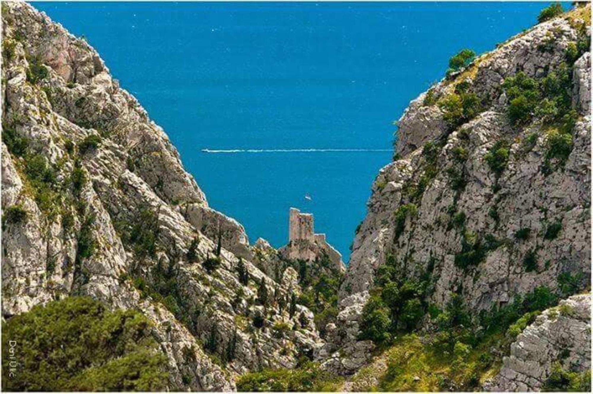 Bed And Breakfast Pero 3 Min Walk To The Beach Lokva Rogoznica Bagian luar foto